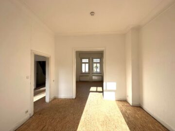 Altbau! Familientraum in Dornröschenschlaf - Esszimmer