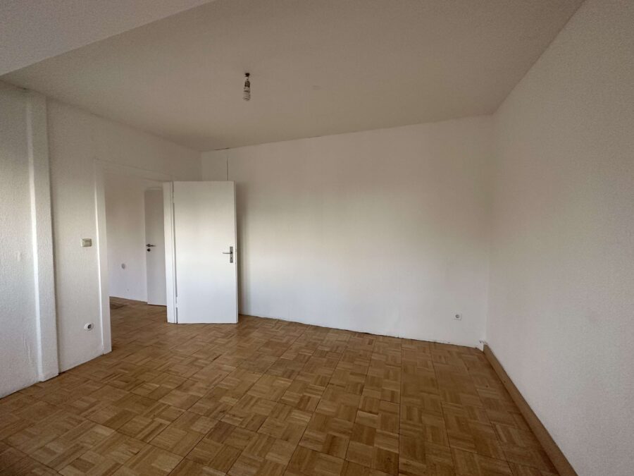 Dachgeschosswohnung in Zentraler Lage - Schlafzimmer