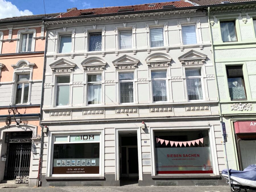 Gepflegtes Wohn-/Geschäftshaus in zentraler Lage von Krefeld - Außenansicht